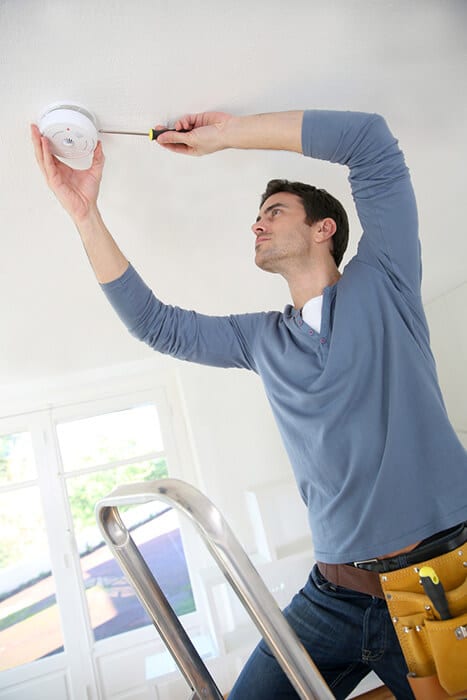 installing-fire-alarm
